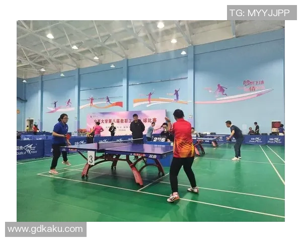 南京乒乓球队在邀请赛中的比赛经验与表现分析与点评