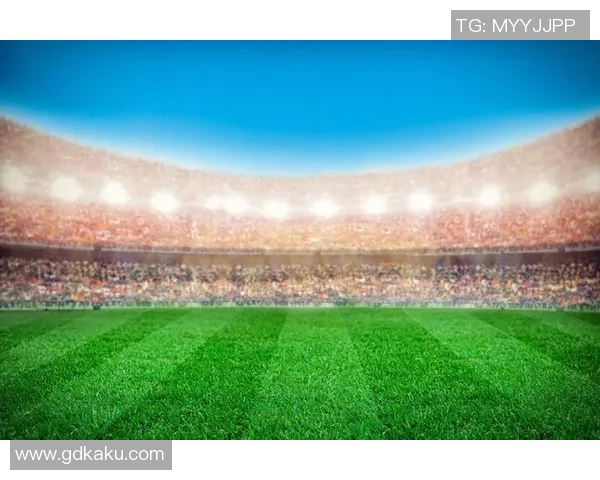 足球明星绿布素材图集全景展示助力创意设计与广告宣传的完美选择