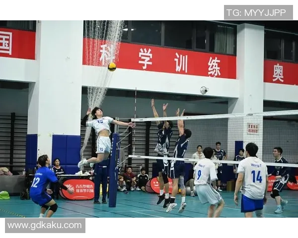 广州排球队包夹战术的优势与不足分析